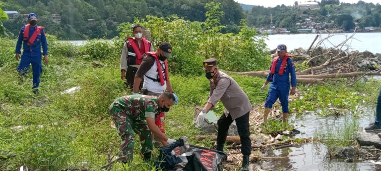 Warga Dikagetkan Penemuan Mayat Mengambang di Danau Toba, Berikut Cirinya