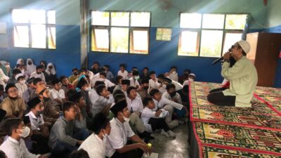 Memotivasi Anak Sebagai Generasi Penerus Bangsa Untuk Peduli Lingkungan