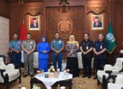 Dankodiklatal Letjen TNI Marinir Suhartono Pamit Ke Gubernur Provinsi Jatim