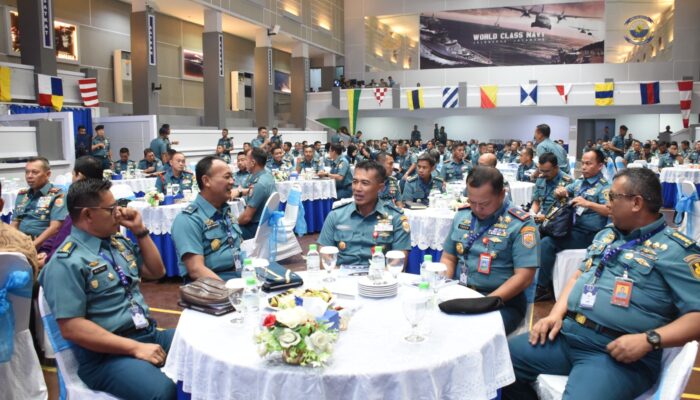 Dirijianbang Kodiklatal Hadiri FGD Strategi Pertahanan Laut Nusantara