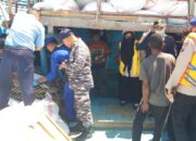 Lanal Banyuwangi Evakuasi Jenazah ABK KM. Andika Jaya
