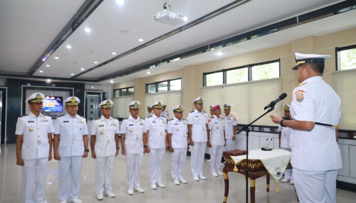 Pangkoarmada Pimpin Sertijab Enam Jabatan Strategis Koarmada III