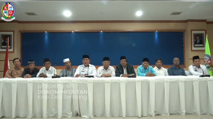 Wabup Lomlom Suwondo