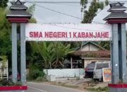 Dengan Dalih Hasil Kesepakatan, Siswa SMAN 1 Kabanjahe di Kutip Uang SPP 200 Ribu, Disinyalir Langar Aturan Permendikbud