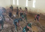 Sinergitas TNI – Polri Dan Pemkab Pakpak Bersihkan Gereja St. Fransiskus Assisi Terdampak Bencana Longsor
