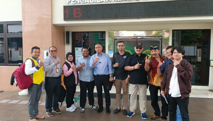 Saksi Penggugat Sri Asih Rahayu Terpojok di PN Salatiga, Keterangan Berubah-ubah Dibongkar Tim Hukum Tergugat
