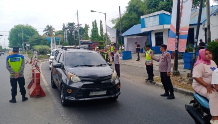 Antisipasi Kemacetan Arus Balik Mudik, Personil Pos Ketupat Toba 2026 Polresta Deli Serdang Optimalkan Gatur dan Rekayasa Lalu Lintas
