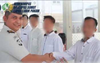 Wujud Pembinaan dan Toleransi, Lapas Lubuk Pakam Berikan Remisi Waisak kepada 5 Warga Binaan