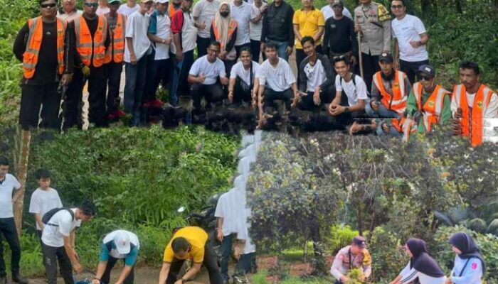 Polsek Singkep Barat Bersama Kejari Lingga, Forkopimcam dan Masyarakat Gelar Gotong Royong Jumat Bersih