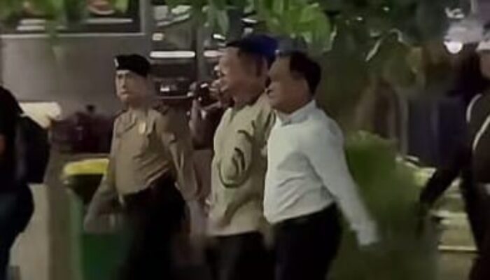Mantan Jampidsus Febrie Adriansyah Ditahan KPK, Dua Perkara Korupsi dan Pencucian Uang Terbuka