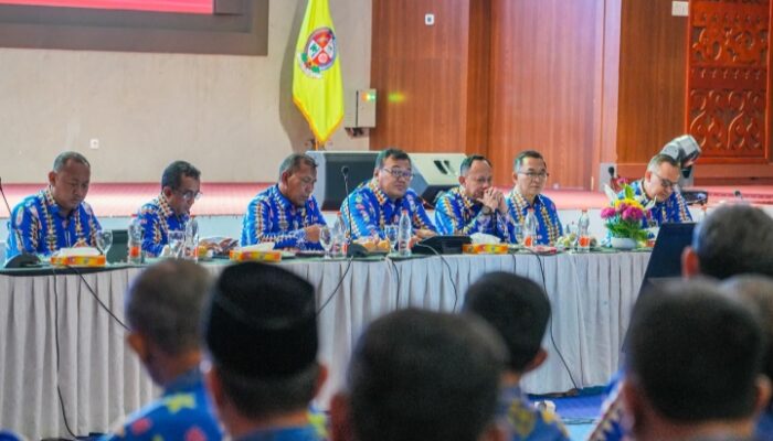 Evaluasi Kinerja Kepala Sekolah, Bupati Targetkan Sekolah Berkategori “Cukup” Naik Menjadi “Baik”