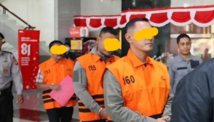 Penyidik KPK Tetapkan 4 Tersangka Terkait OTT Bupati Pemalang