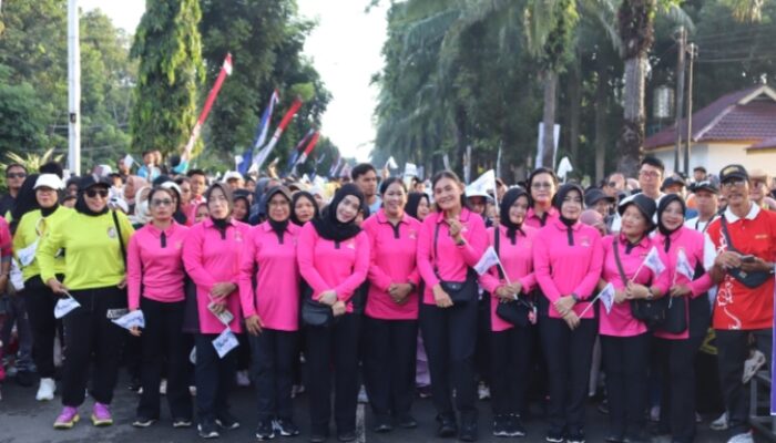 Polresta Deli Serdang Ikuti Fun Walk Peringati Hari Jadi Ke-80 Kabupaten Deli Serdang dan HUT APKASI ke 26