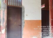 Dinding SDN Cakung Barat 15 Rusak Parah, Tak Ada Papan Info Dana BOS/BOP, Penggunaan Diragukan