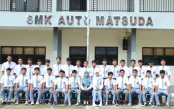 Dari Kursi Legislatif ke Ruang Kelas: Perjalanan H.T. Mamat Robby Suganda Bangun SMK di Kuningan
